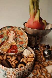 复古风糖果盒与火龙果摆件