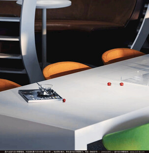 现代简约风格的室内台面细节