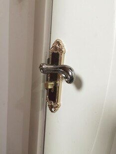 复古门锁细节特写