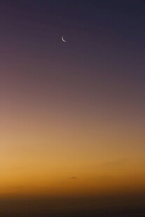 黄昏天际的孤星