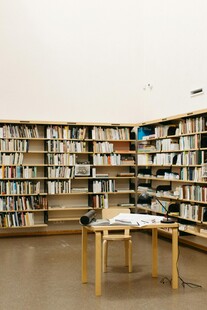 安静的图书馆阅读空间