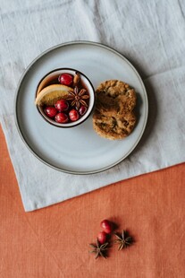 精致甜点摆盘美味诱人