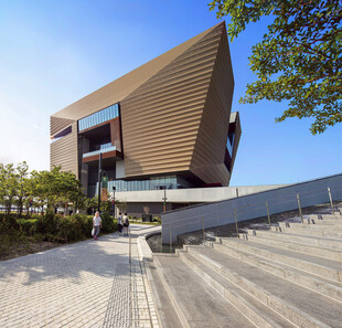 现代风格独特造型的建筑