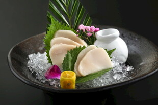 精致日式刺身摆盘