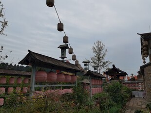 古建景观中的缆车设施