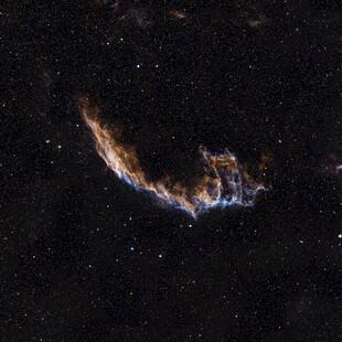 宇宙中的绚丽星云