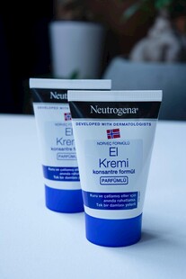 施华蔻羊绒脂滋养发膜