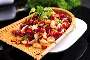 香辣美味牛蛙虾