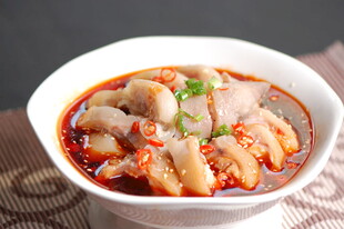 香辣美味的红油无骨鸡爪