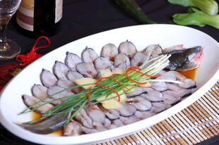 清蒸开屏鱼