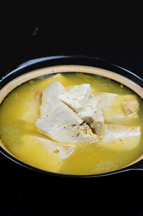 鸡汤炖豆腐