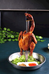 创意立式烤鸡摆盘展示