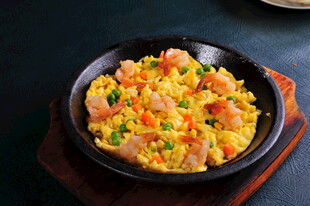 美味虾仁炒饭