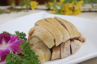 美味白切鸡摆盘精致