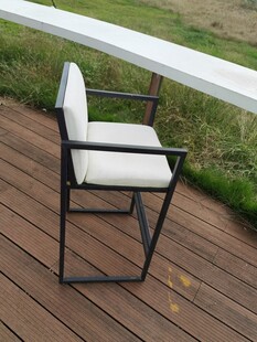 户外木质平台休闲椅