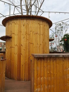 户外木质圆柱形景观设施