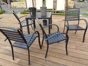 户外休闲桌椅组合