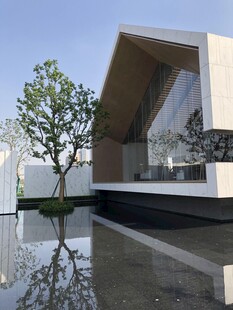 现代简约风格庭院建筑