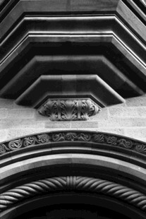 汽车轮胎特写纹理细节