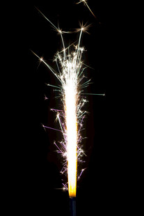 闪耀的手持烟花棒