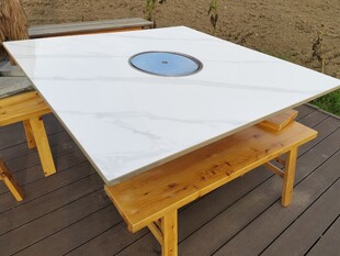 大理石火锅桌配木质座椅