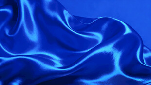 蓝色丝绸布料的优雅纹理