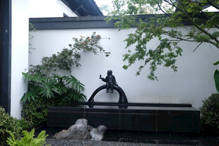中式庭院雕塑水景景观