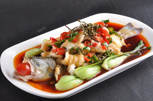 风味珍菌鲈鱼