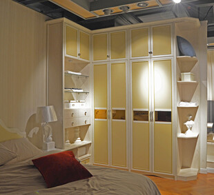 现代简约卧室衣柜设计