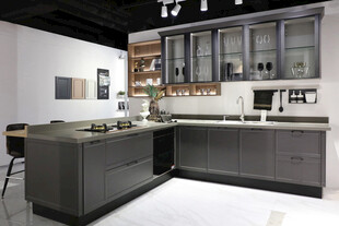 现代简约风格厨房空间