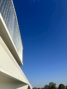 现代建筑独特外观