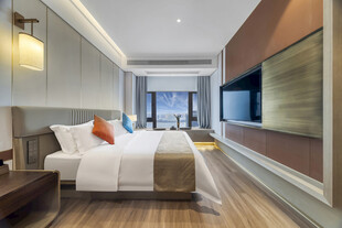 现代简约风格温馨卧室