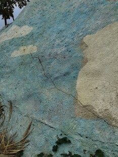 蓝绿色纹理岩石特写