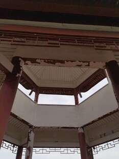 中式古典六角亭内部景观