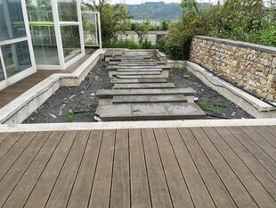 现代户外木质露台景观