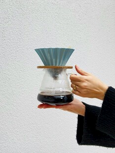 手冲咖啡制作瞬间