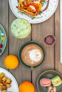 多彩美味早餐摆盘展示