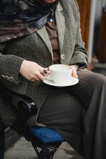 复古绅士优雅品茶瞬间