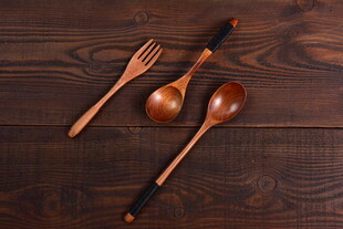 木质餐具组合
