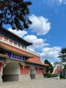 中式古建筑大门景观