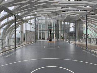 现代室内篮球场馆空间