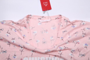 粉色碎花儿童上衣