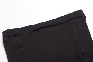 黑色布料细节特写