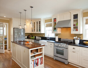 现代简约风格的温馨厨房