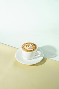 精致拉花咖啡特写