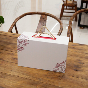 中式花纹手提礼盒