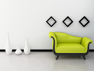 亮黄色沙发搭配简约墙饰