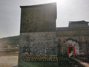 古老建筑彰显岁月韵味