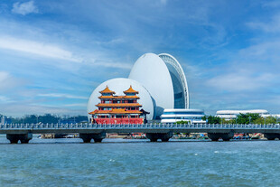 珠海日月贝与古典建筑景观