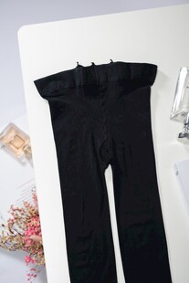 黑色时尚丝袜展示